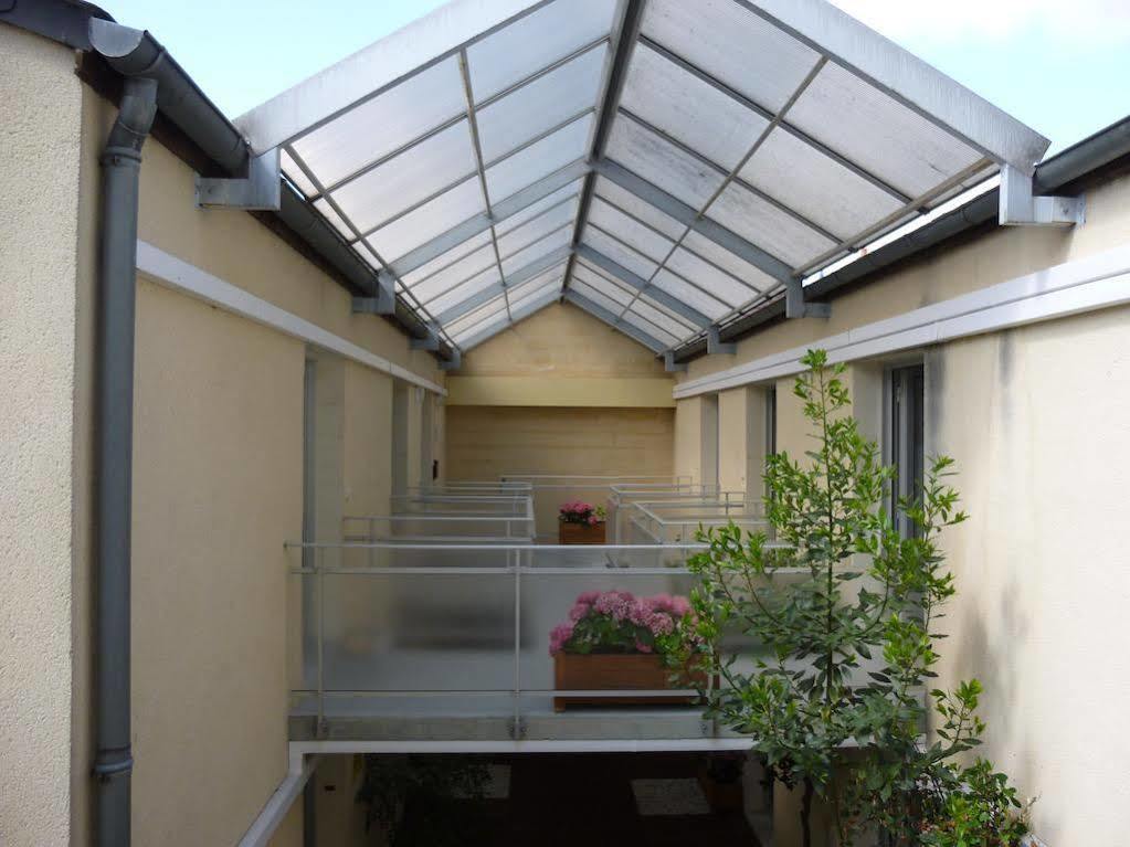 Hotel Le Clos Saint Martin Sancerre Exterior foto